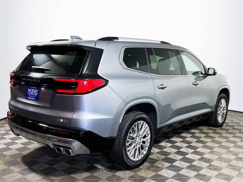 2025 GMC Acadia Denali