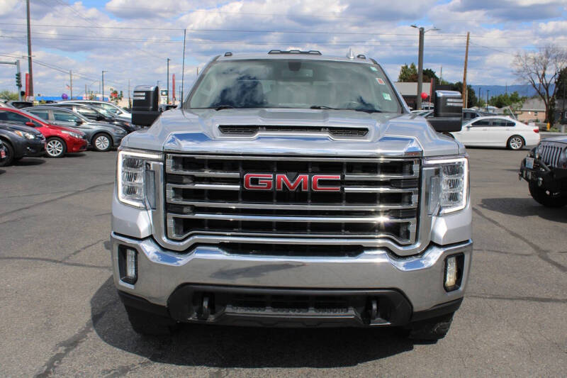 2022 GMC Sierra 2500HD SLT