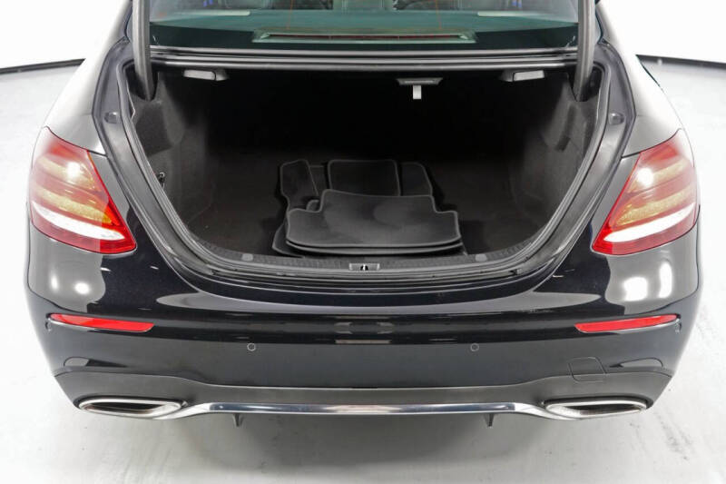 2019 Mercedes-Benz E-Class E 300