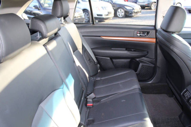 2014 Subaru Outback 2.5i Limited