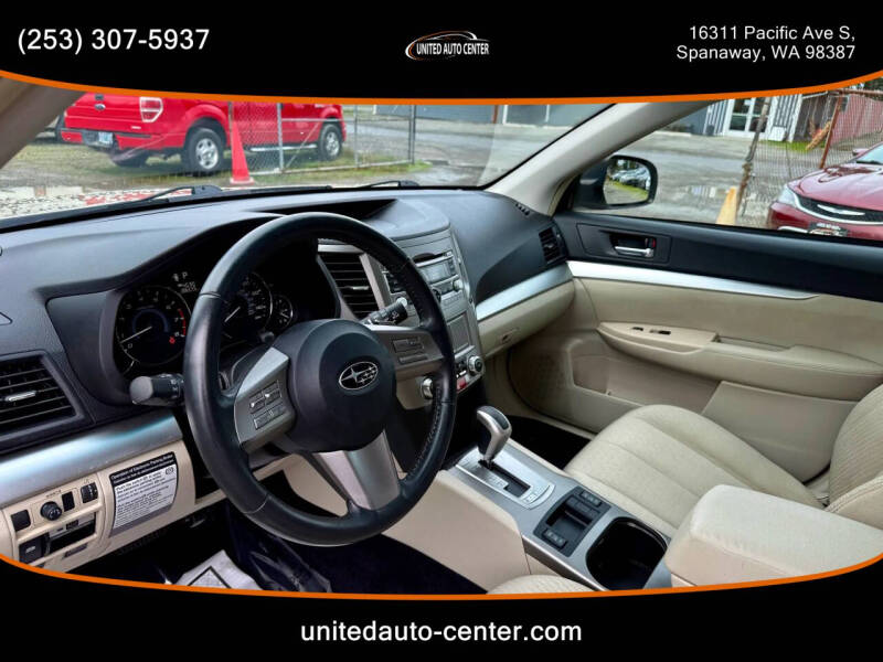 2010 Subaru Outback 2.5i Premium