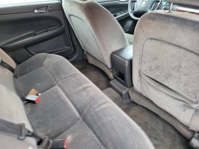 2011 Chevrolet Impala LS