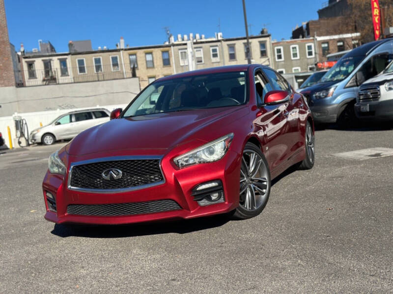 2015 Infiniti Q50 Sport