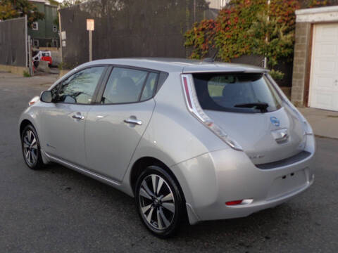 2017 Nissan LEAF SL