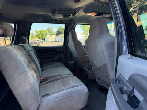 2003 Ford Excursion XLT