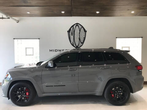 2021 Jeep Grand Cherokee for sale at Midwest Car Connect in Villa Park IL