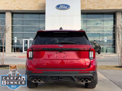 2025 Ford Explorer ST