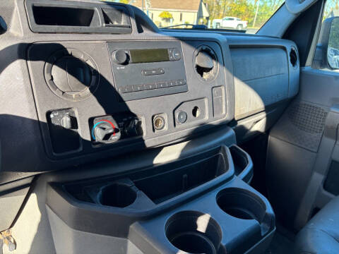 2011 Ford E-Series E-250