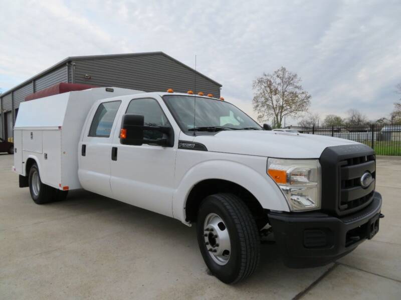 2013 Ford F-350 Super Duty for sale at TIDWELL MOTOR in Houston TX