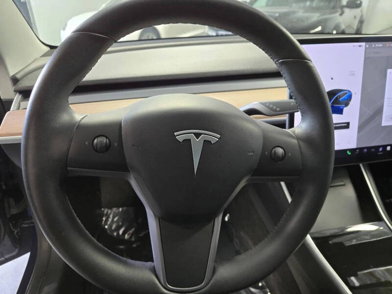 2020 Tesla Model 3 Standard Range Plus