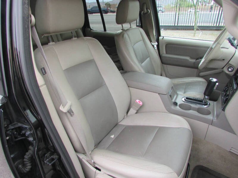 2006 Ford Explorer XLT