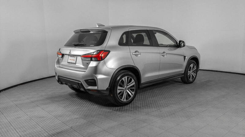 2024 Mitsubishi Outlander Sport SE