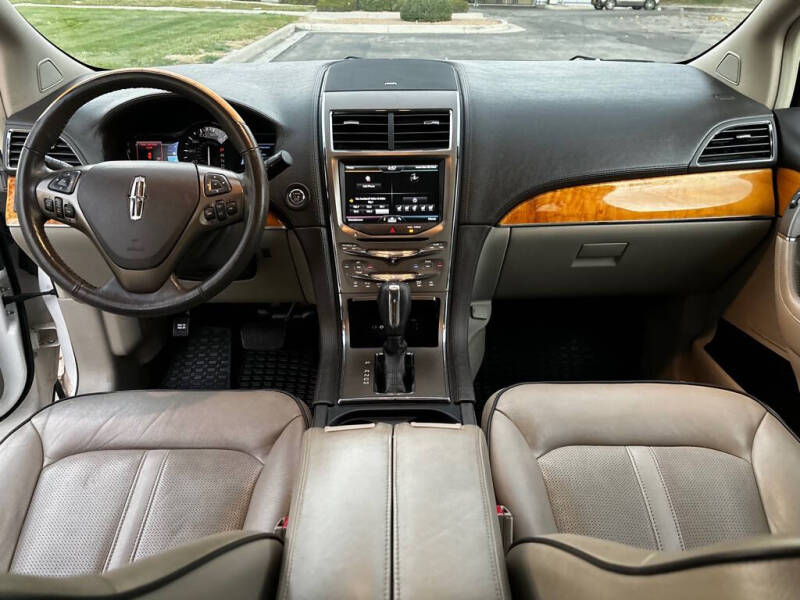 2004 Ford E-Series E-350 SD