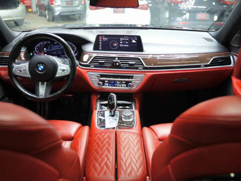 2022 BMW 7 Series 740i xDrive