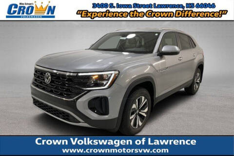 2024 Volkswagen Atlas Cross Sport for sale at Crown Automotive of Lawrence Kansas in Lawrence KS
