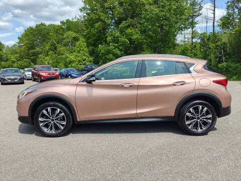 2018 Infiniti QX30 Luxury
