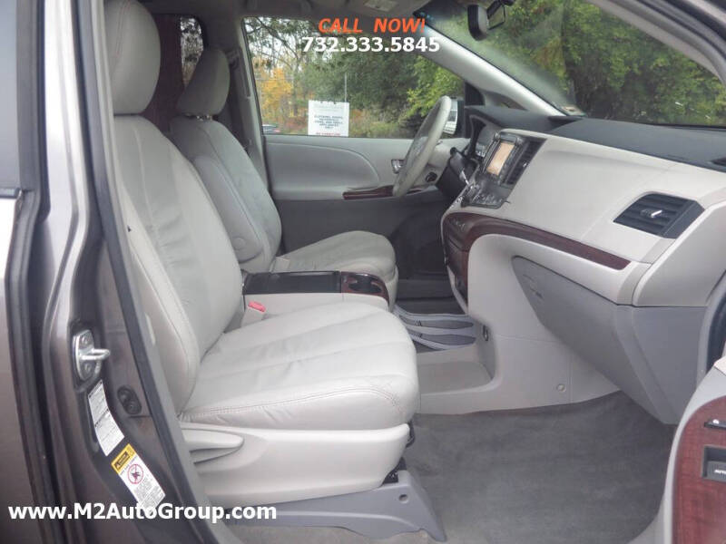 2011 Toyota Sienna XLE 7-Passenger