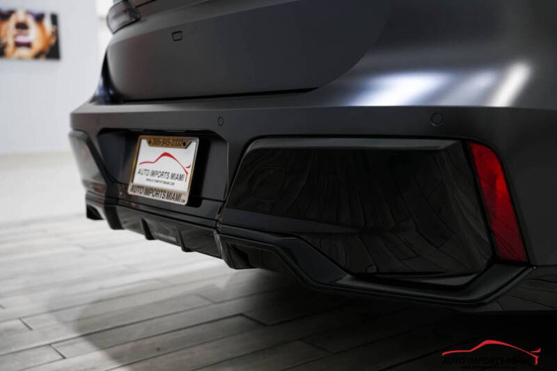 2025 BMW 7 Series 740i