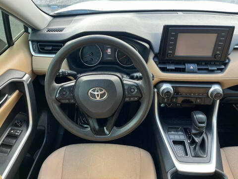 2019 Toyota RAV4 XLE