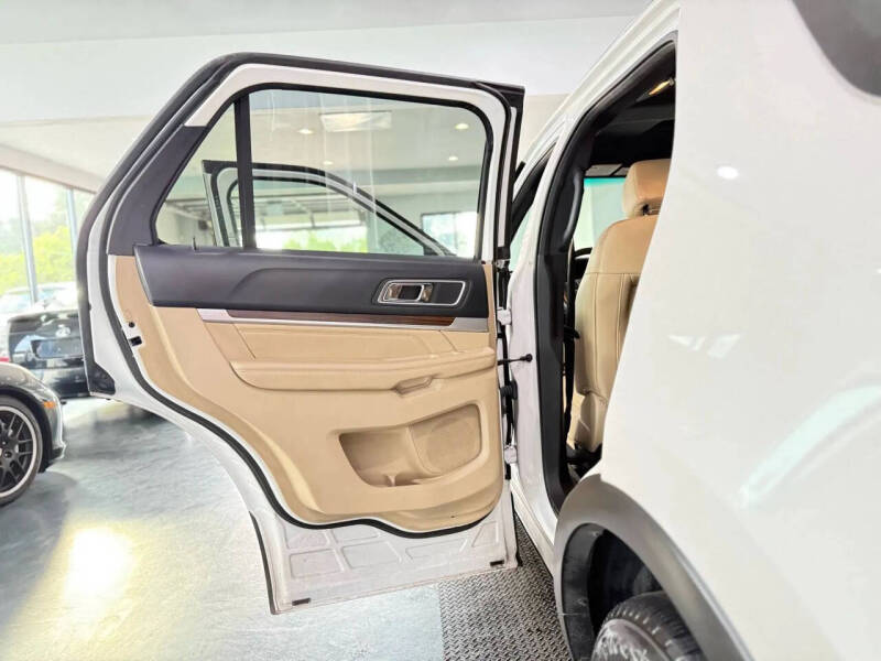 2017 Ford Explorer Limited