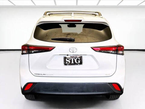 2022 Toyota Highlander XLE