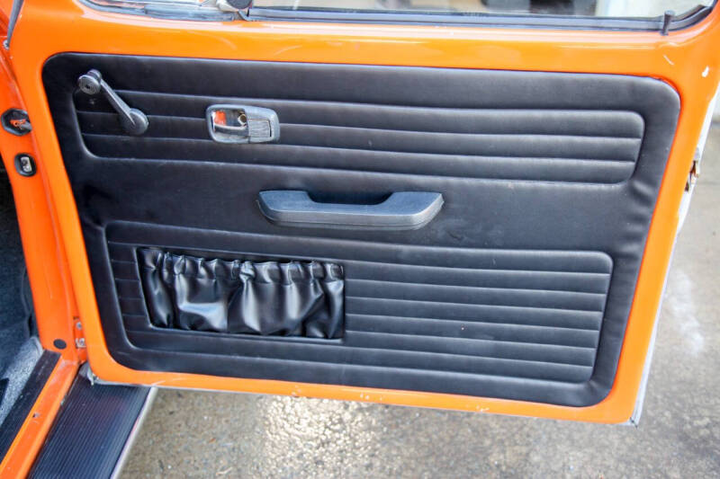 1972 Volkswagen Super Beetle