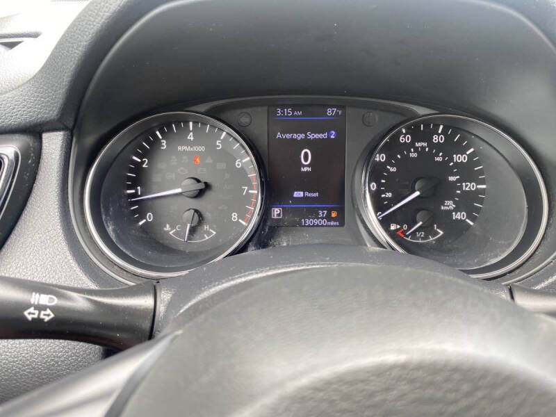 2018 Nissan Rogue SV