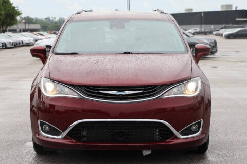 2018 Chrysler Pacifica Touring L