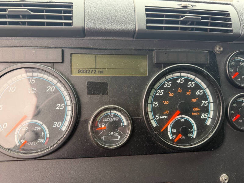 2015 Freightliner Cascadia