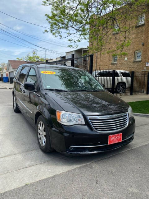 2013 Chrysler Town and Country Touring