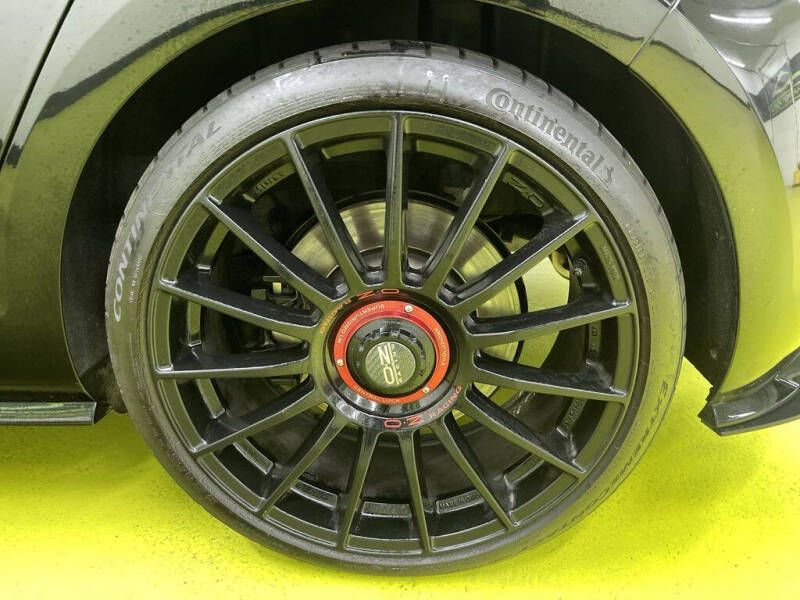 2019 Volkswagen Golf R 4Motion