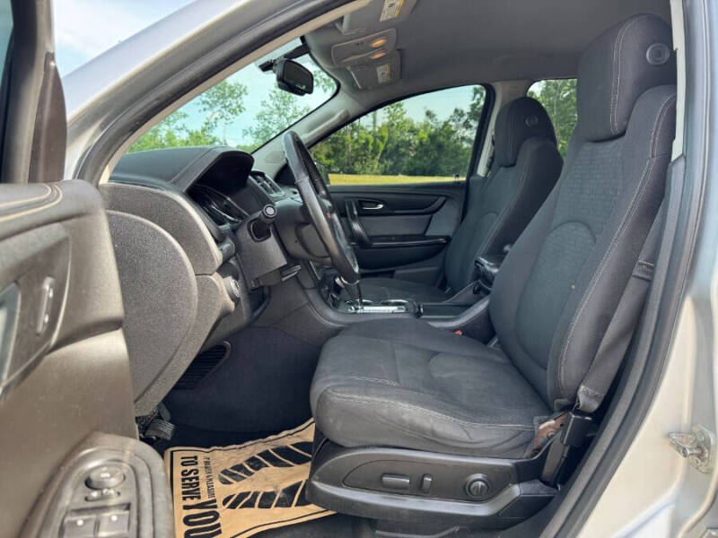 2016 GMC Acadia SLE-2
