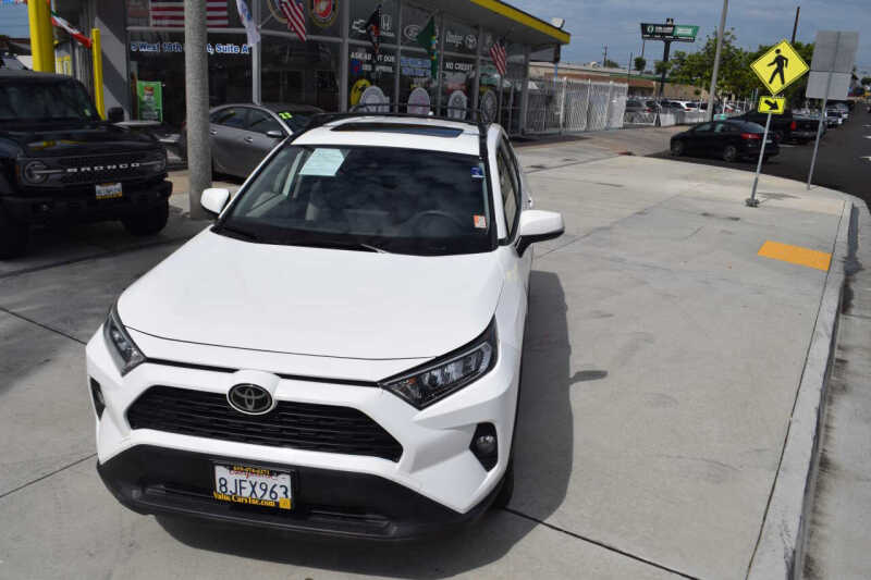 2019 Toyota RAV4 XLE