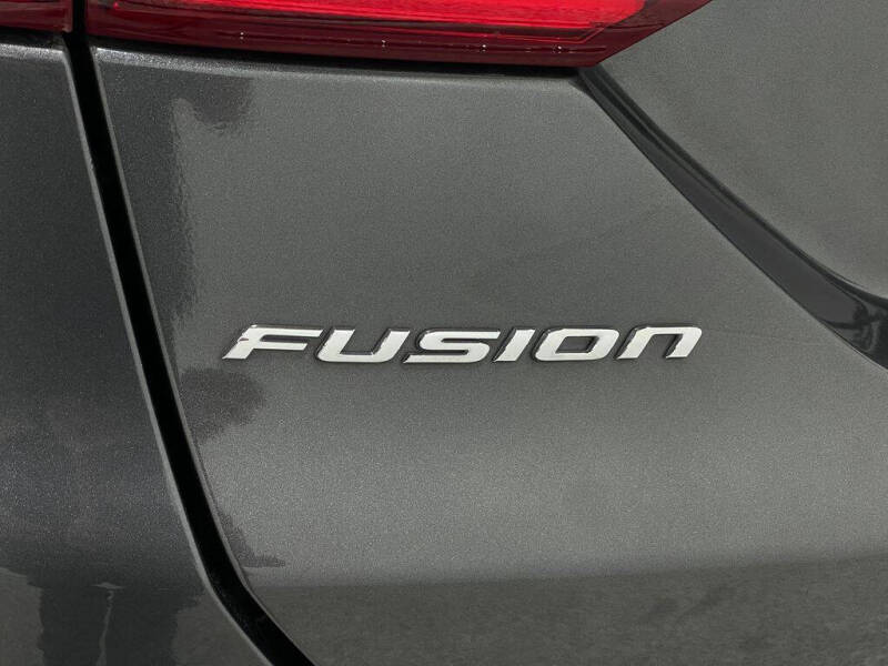 2017 Ford Fusion V6 Sport