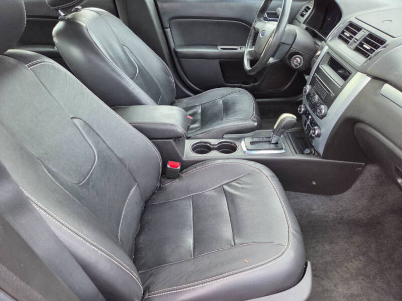 2012 Ford Fusion SEL