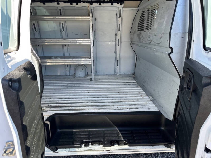 2016 Chevrolet Express 2500