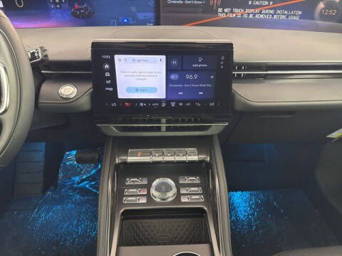 2025 Lincoln Nautilus Hybrid Reserve