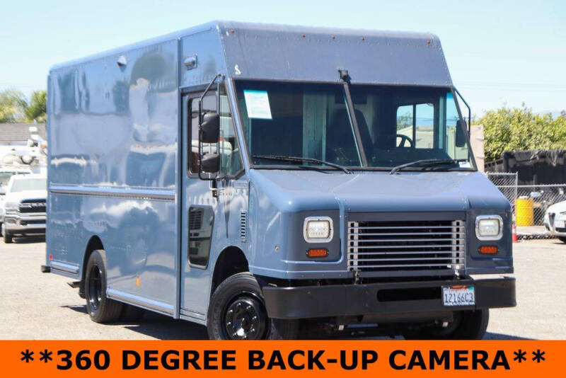 2020 Freightliner MT45 Chassis