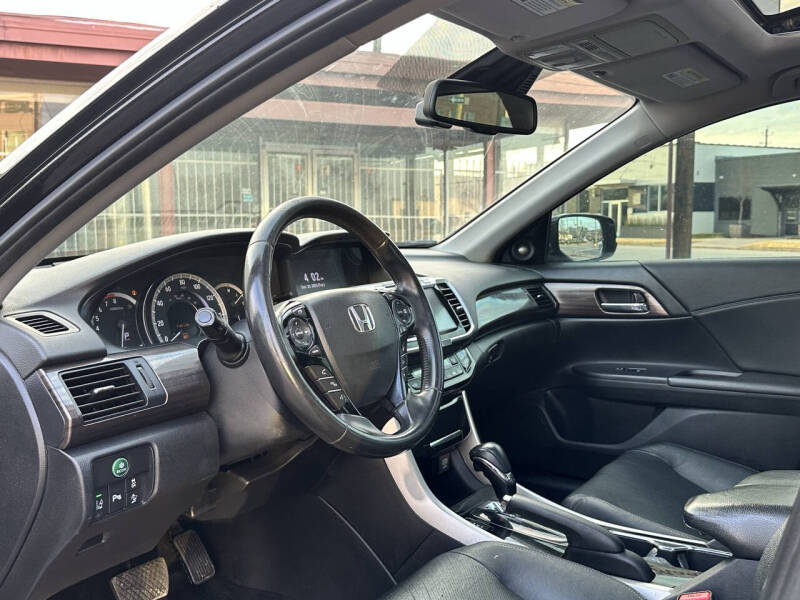 2017 Honda Accord Touring