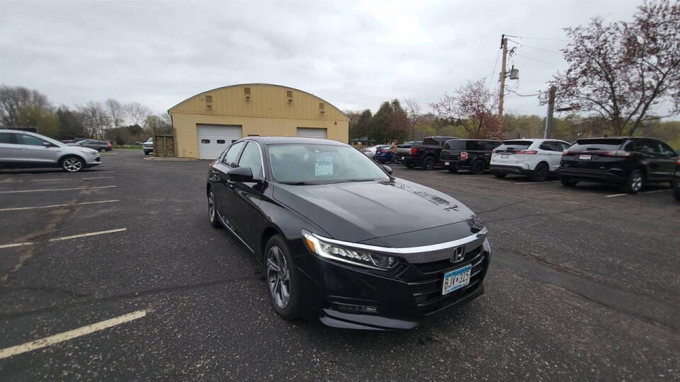 2018 Honda Accord for sale at Victoria Auto Sales in Victoria, MN