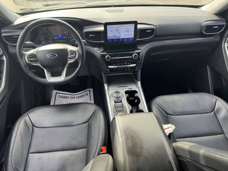 2023 Ford Explorer Limited