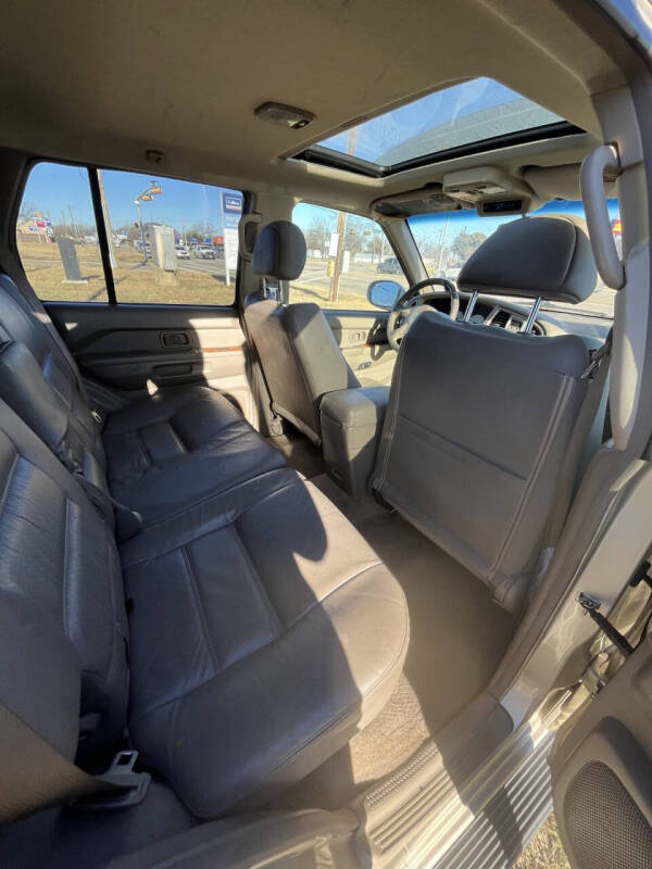 2003 Nissan Pathfinder LE