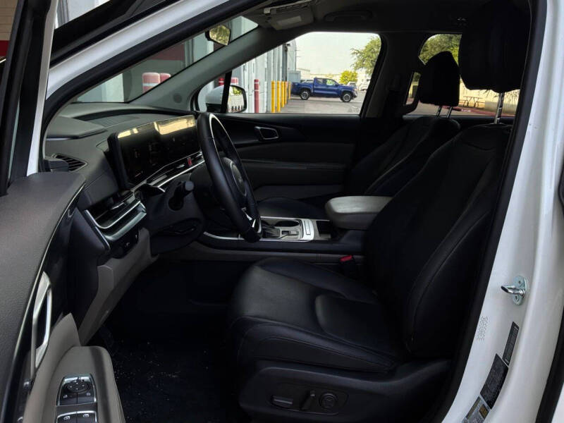 2026 Kia Carnival LXS