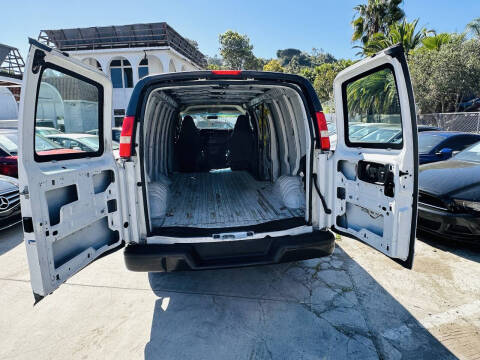 2019 Chevrolet Express 2500