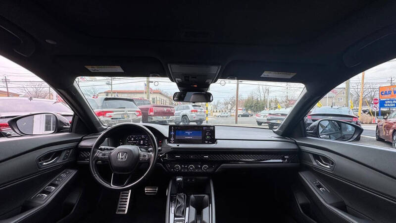 2023 Honda Accord Hybrid Sport-L