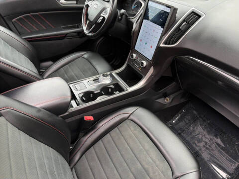 2021 Ford Edge ST-Line