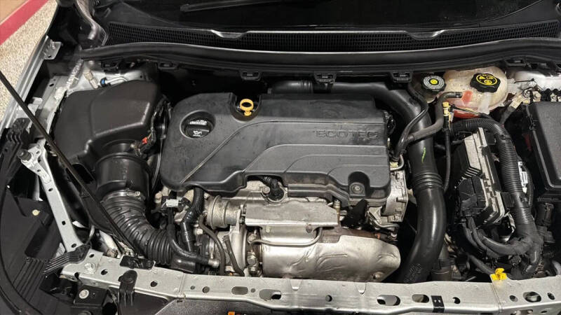 2017 Chevrolet Cruze LT Auto