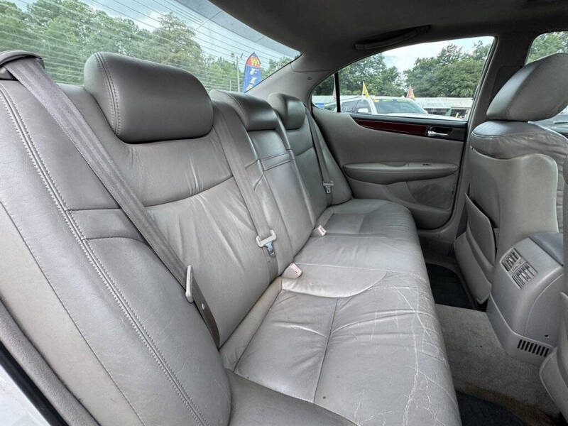 2004 Lexus ES 330