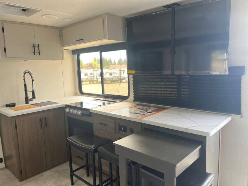 2026 Prime Time RV Tracer