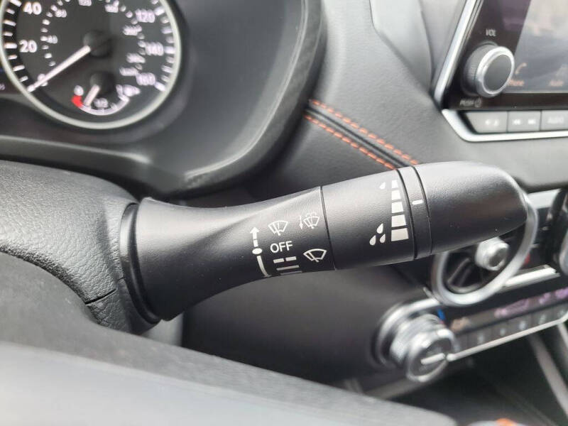 2021 Nissan Sentra SR